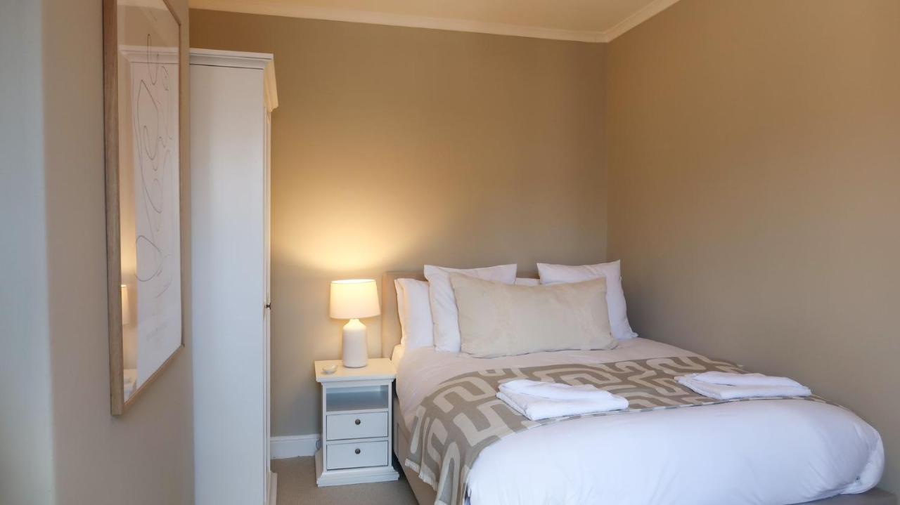 Luxury Living Outside The City Walls - Sleeps Six! 체스터 외부 사진