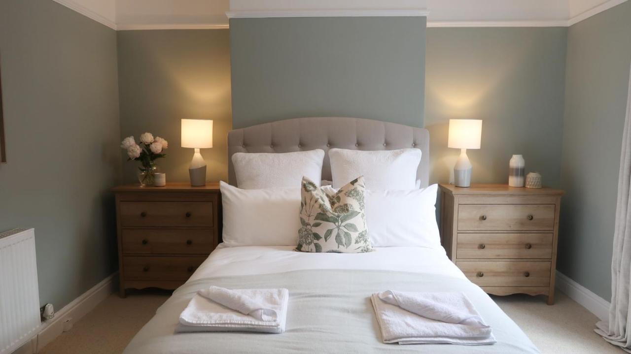 Luxury Living Outside The City Walls - Sleeps Six! 체스터 외부 사진